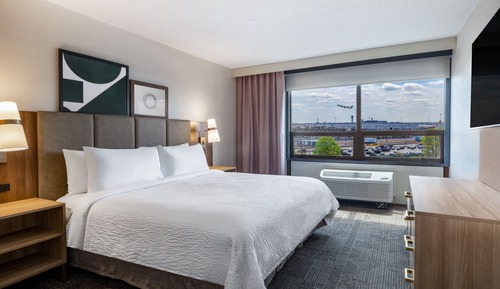 Suite, 1 Bedroom, Kitchen, View (Airport View)