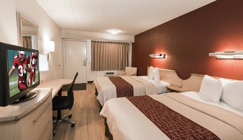 Standard Room, 2 Double Beds (Smoke Free)