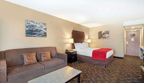 Suite, Multiple Beds, Non Smoking, Balcony (with Sofabed)