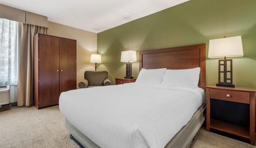 Standard Room, 1 Queen Bed, Non Smoking