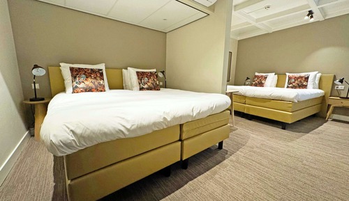 Standard Room, Multiple Beds, Non Smoking