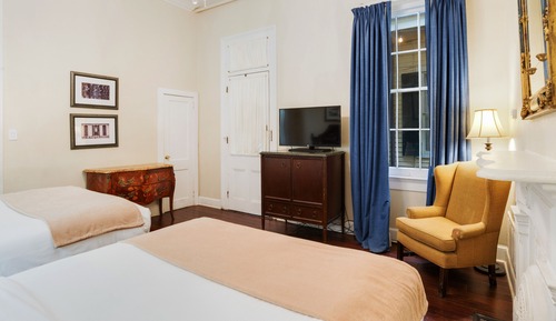 Standard Room - Two Queen Beds