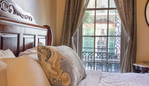 Superior Room, 1 King Bed, Balcony