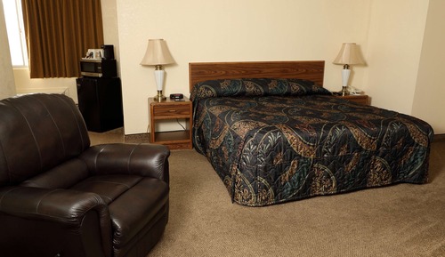 Standard Room, 1 Queen Bed, Non Smoking