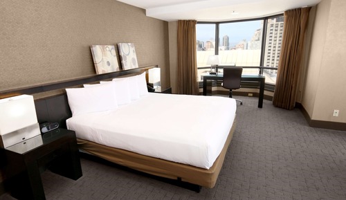 Suite, 1 Bedroom (Skyline Suite)