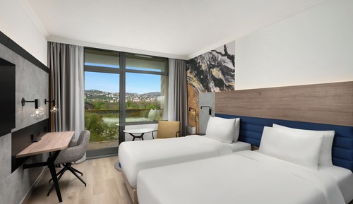 Premium Twin Room, Balcony, River View