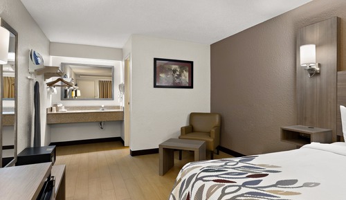 Superior Room, 1 King Bed (Smoke Free)