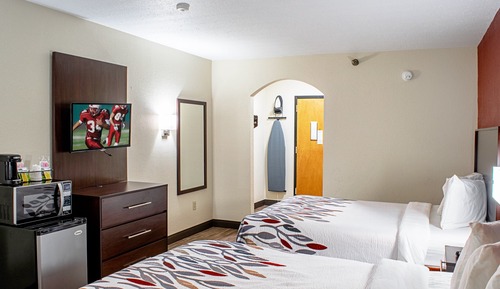 Deluxe Room, 2 Queen Beds (Smoke Free)