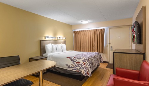 Superior Room, 1 King Bed (Smoke Free)