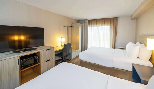 Room, 2 Queen Beds, Non Smoking (Upgrade)