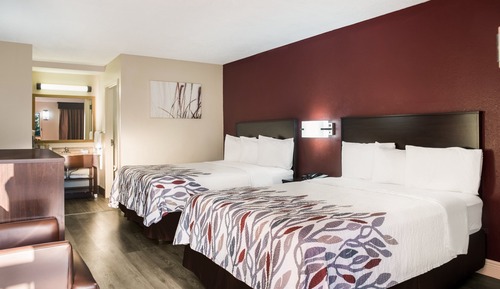 Deluxe Room, 2 Queen Beds, Non Smoking