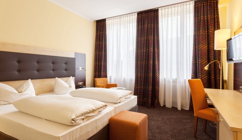 Standard Room, 1 Double Bed (Converts to 2 Twin Beds)