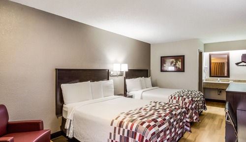 Deluxe Room, 2 Double Beds (Smoke Free)