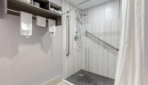 Room, 1 King Bed, Accessible, Non Smoking