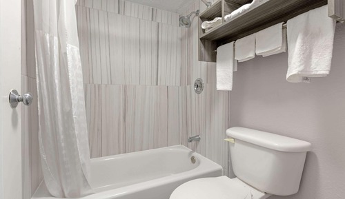 Standard Room, 1 King Bed, Non Smoking
