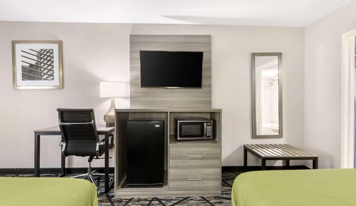 Standard Room, 2 Double Beds, Non Smoking