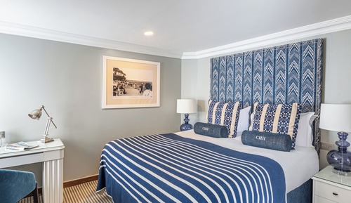 Snug Inland Room