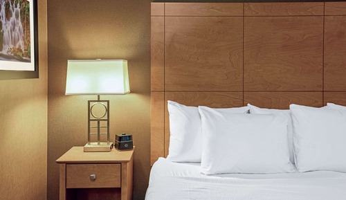 Deluxe Room, 1 King Bed, Accessible, Non Smoking (Mobility)