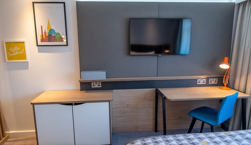 Standard Room, 1 Queen Bed, Accessible