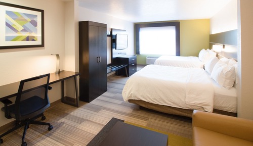 Suite, Multiple Beds