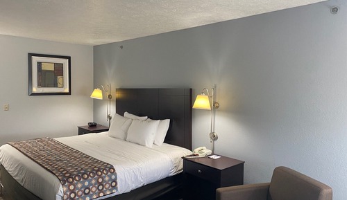 Room, 1 King Bed, Non Smoking