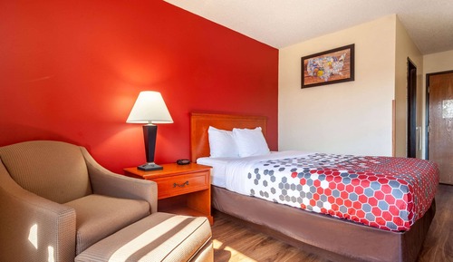 Standard Room, 1 Queen Bed, Non Smoking