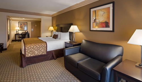 Suite, 1 King Bed, Non Smoking, Refrigerator & Microwave