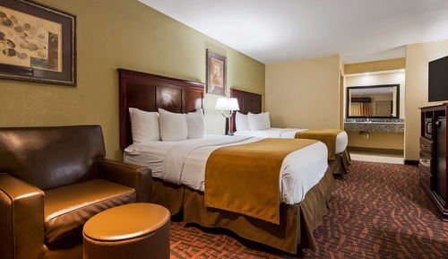 Standard Room, 2 Queen Beds, Non Smoking, Refrigerator & Microwave
