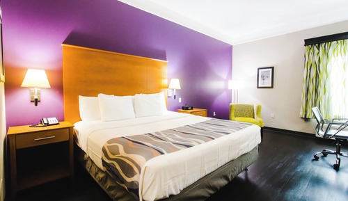 Deluxe Single Room