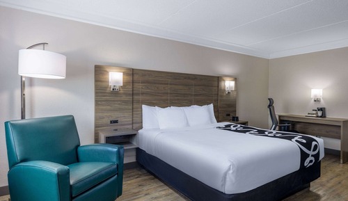 Room, 1 King Bed, Non Smoking