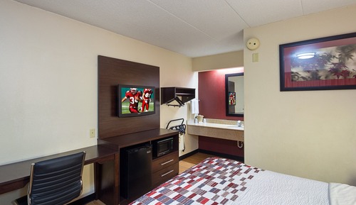 Deluxe Room, 1 King Bed (Smoke Free)