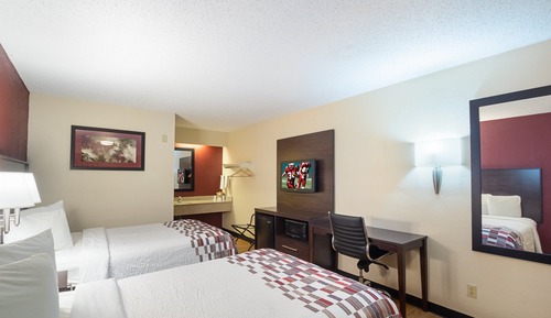 Deluxe Room, 2 Double Beds (Smoke Free)