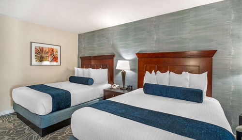 Standard Room, 2 Queen Beds, Accessible, Non Smoking