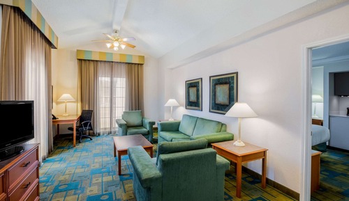 Suite, 1 King Bed, Non Smoking