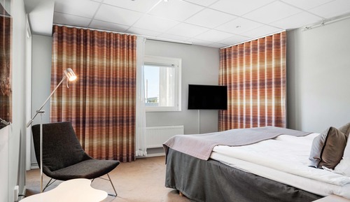 Standard Room, Multiple Beds, Non Smoking (with Sofabed)