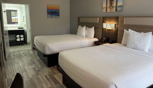 Deluxe Room, 2 Queen Beds, Non Smoking