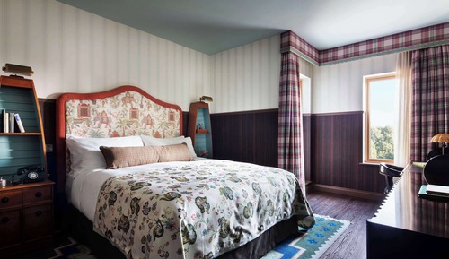 Deluxe Room, 1 Double Bed, View