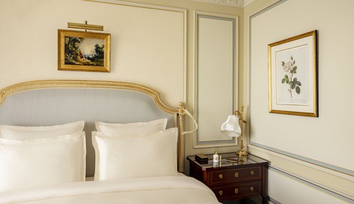 Deluxe Junior Suite