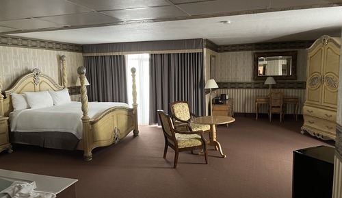 Studio Suite, 1 King Bed, Non Smoking
