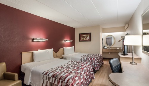 Deluxe Room, 2 Double Beds (Smoke Free)
