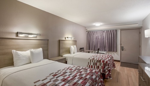Deluxe Room, 2 Double Beds, Kitchen (Smoke Free)
