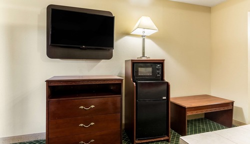 Standard Room, Multiple Beds, Non Smoking