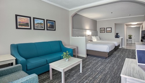 Direct Bayfront Double Queen Suite - Bayfront