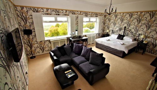 Standard Double Room (The Wotter Room)