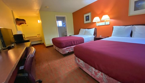 Double Room, Smoking