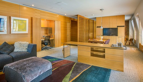 Deluxe Apartment