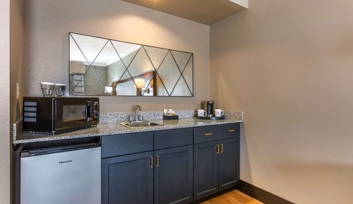 Suite, 1 King Bed, Non Smoking, Refrigerator & Microwave