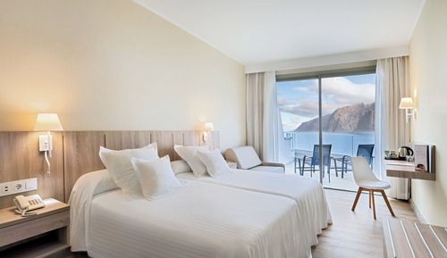 Deluxe Double Room Single Use, Sea View