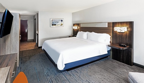 Standard Room, 1 King Bed (Minifridge)