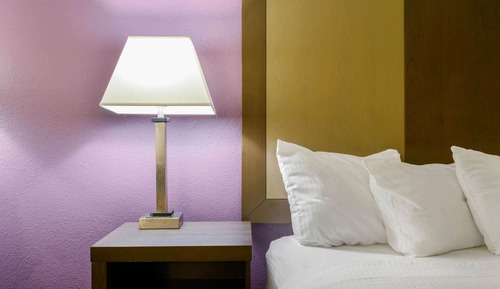 Room, 1 King Bed, Non Smoking